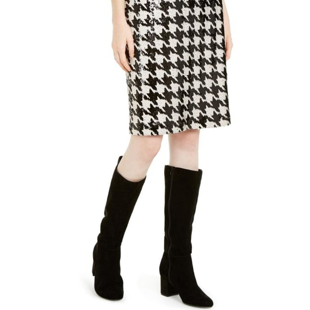 Brat Star. Beauti black and white stretch skirt Up to the knees houndstooth,